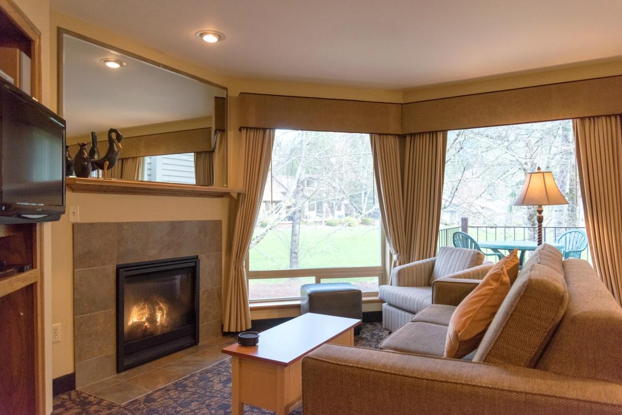 Whispering Woods Resort Welches Rum bild
