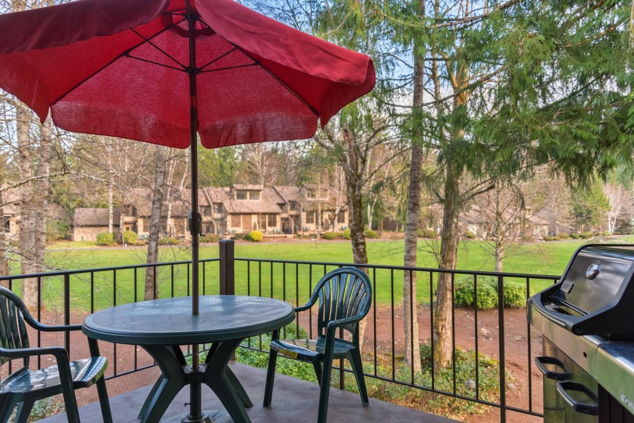Whispering Woods Resort Welches Rum bild
